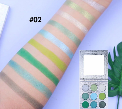 Eyeshadow palette with 9 shades