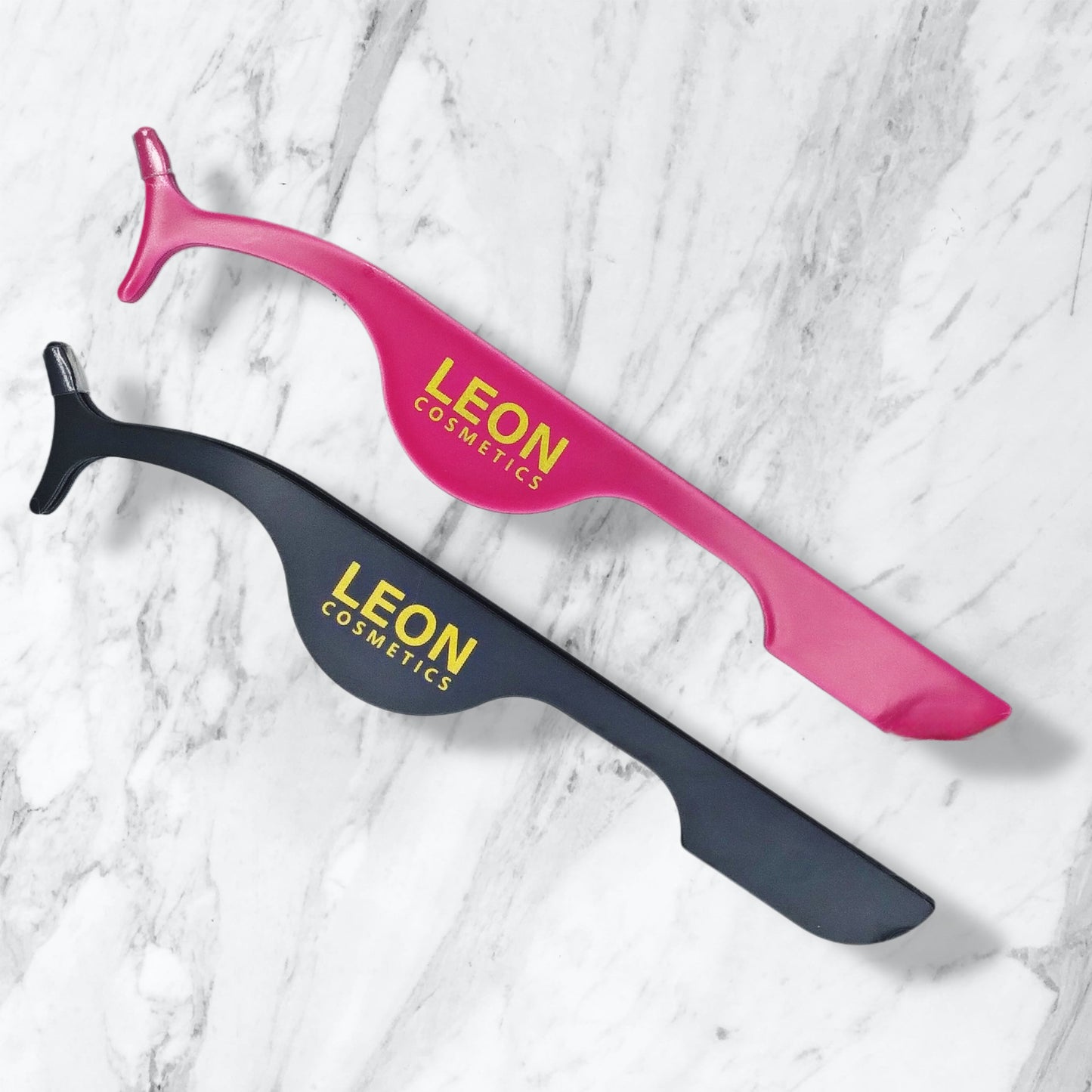 Tweezers