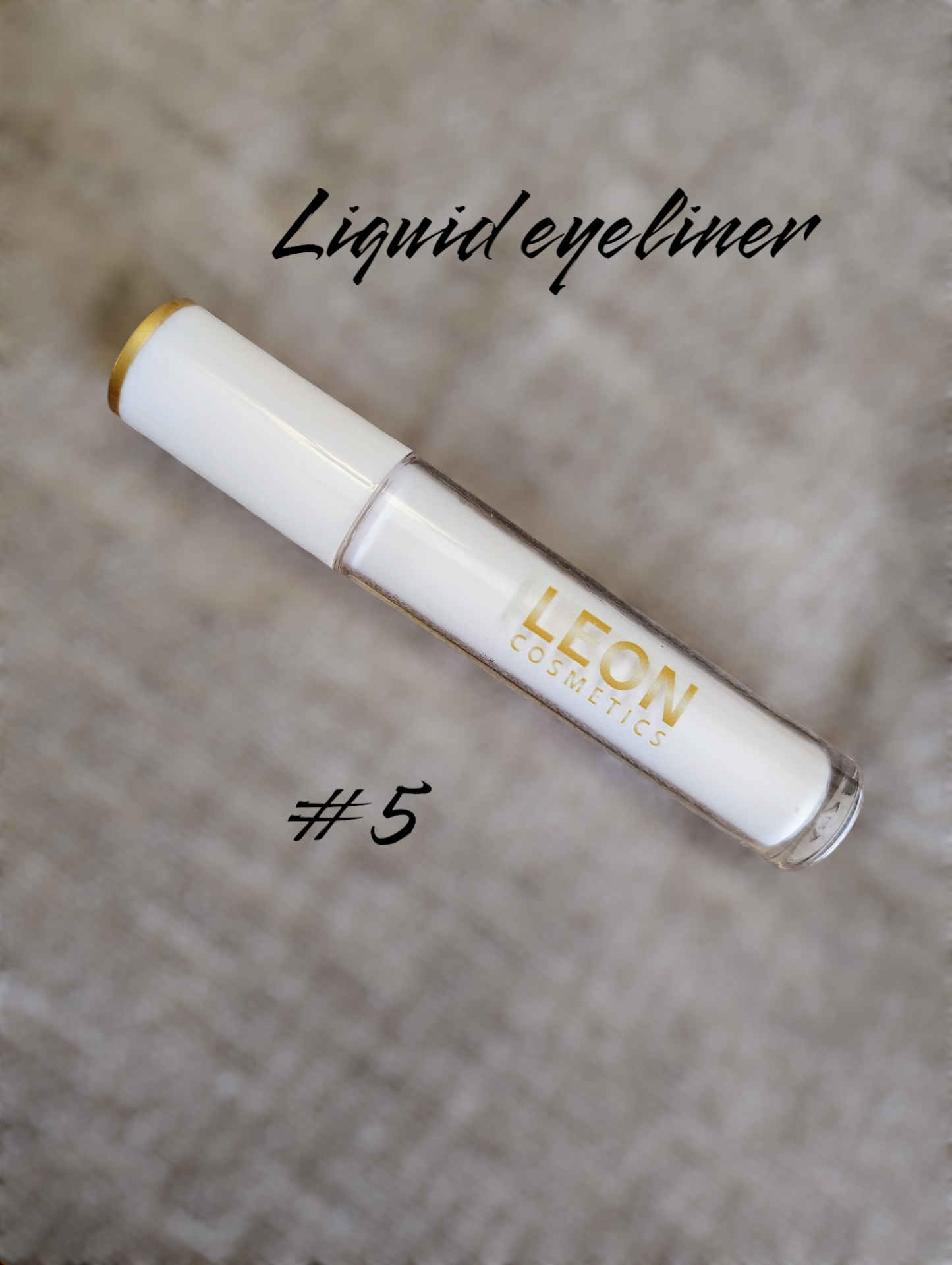 Liquid eyeliner